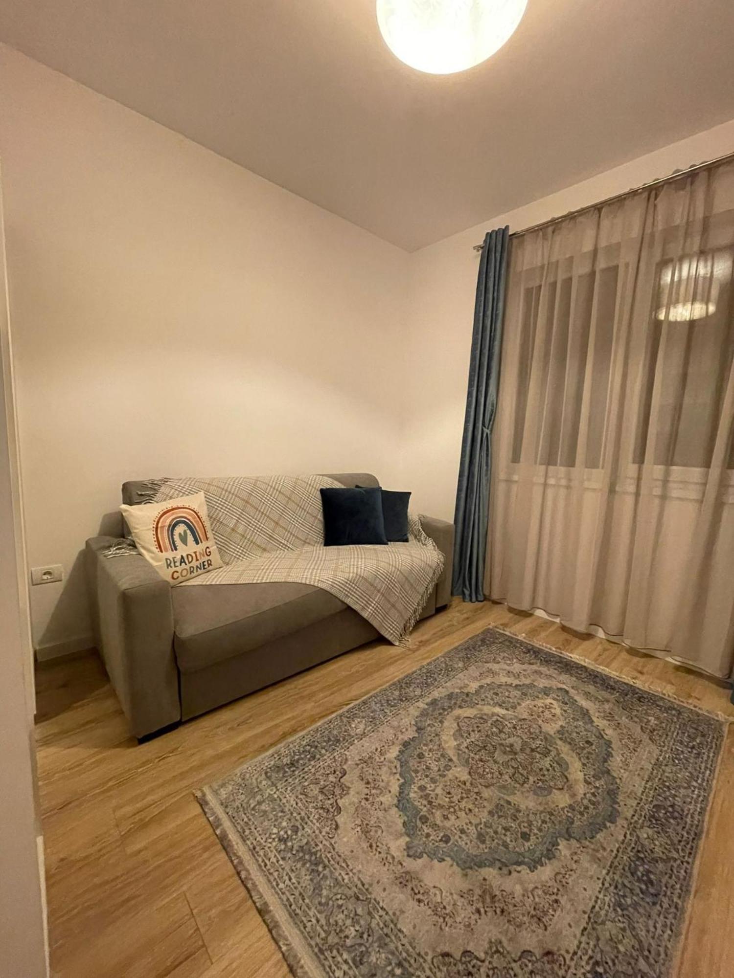 Negruzzi Apartment Dumbravita  ภายนอก รูปภาพ
